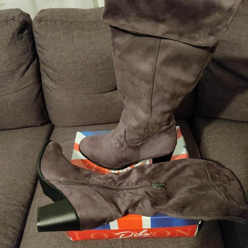 New Ladies sz11 boots